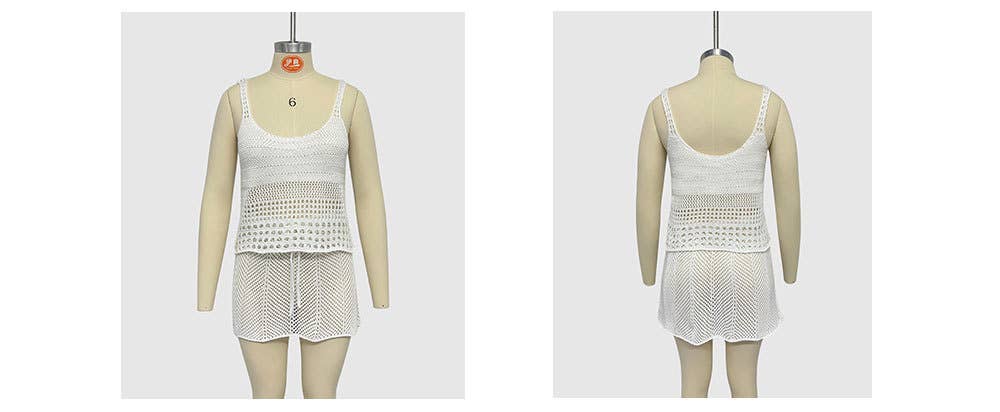 Short beach vest and fashionable knitted suit