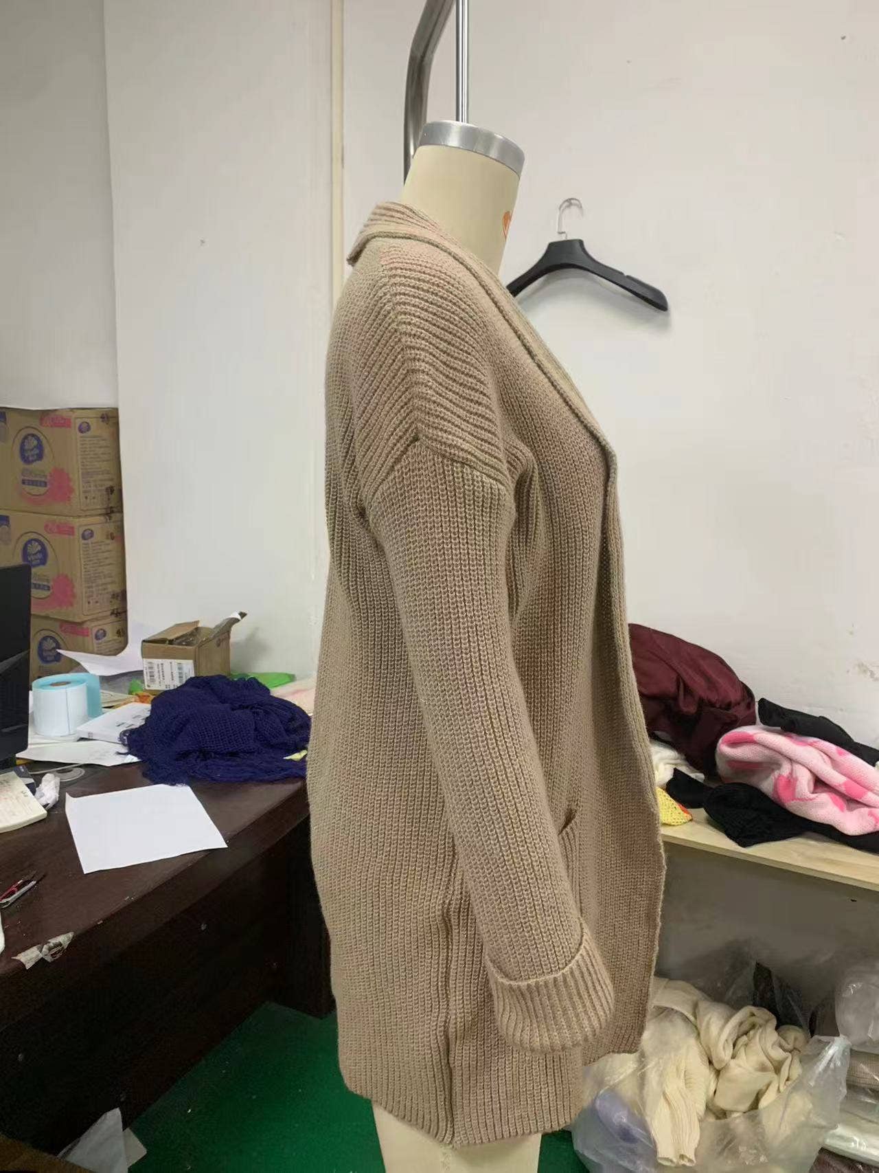 THICK V-NECK KNIT CARDIGAN LOOSE SWEATER COAT