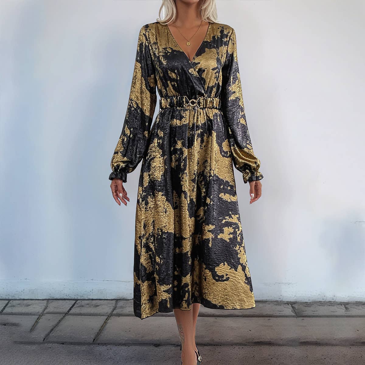 V-NECK LONG SLEEVE FASHION A SWING HOT GOLD DRESS