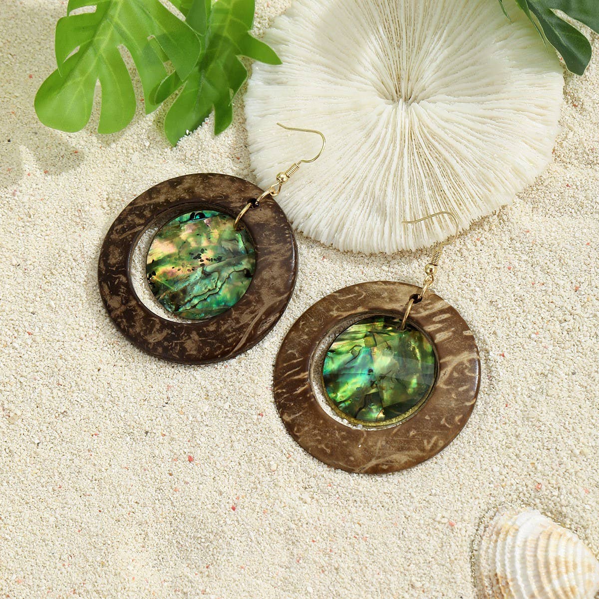 FASHION ABALONE STICKER COCONUT SHELL EARRINGS_CWMM4274