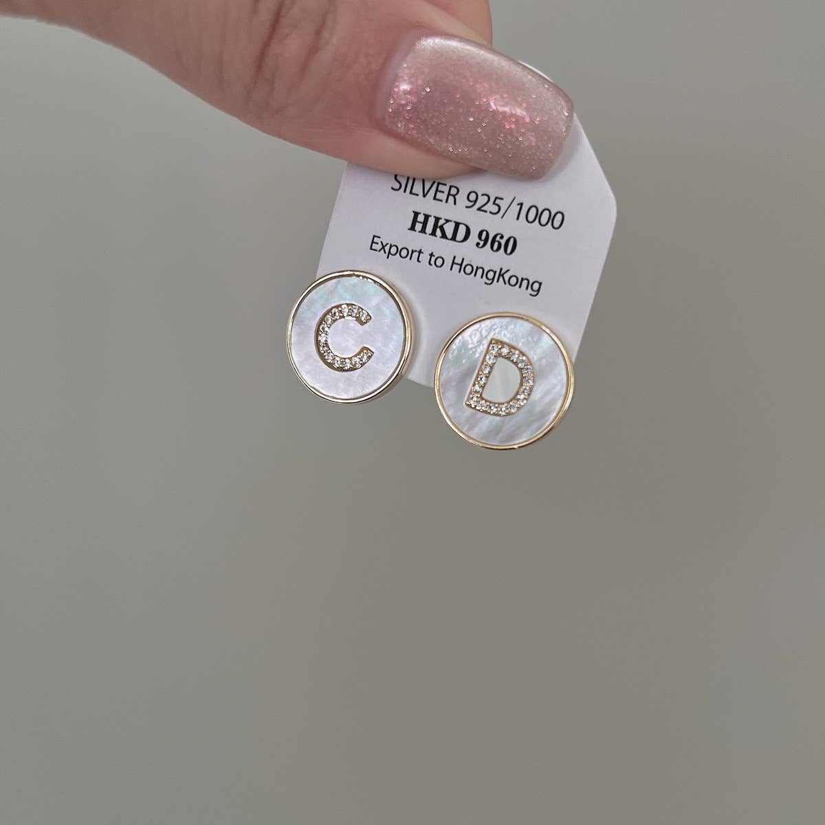 VERSATILE SHELL LETTER EARRINGS