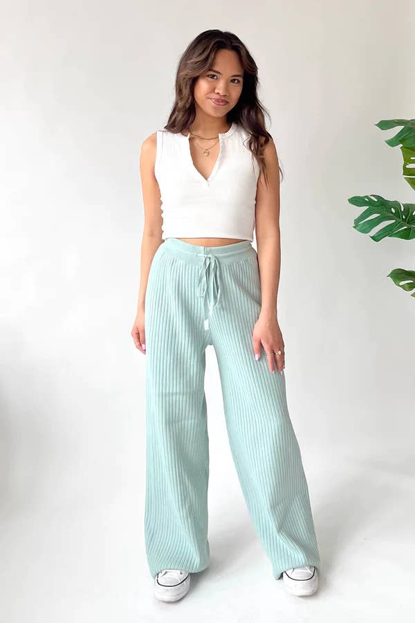 Tethers with straight pipe pit strip pants