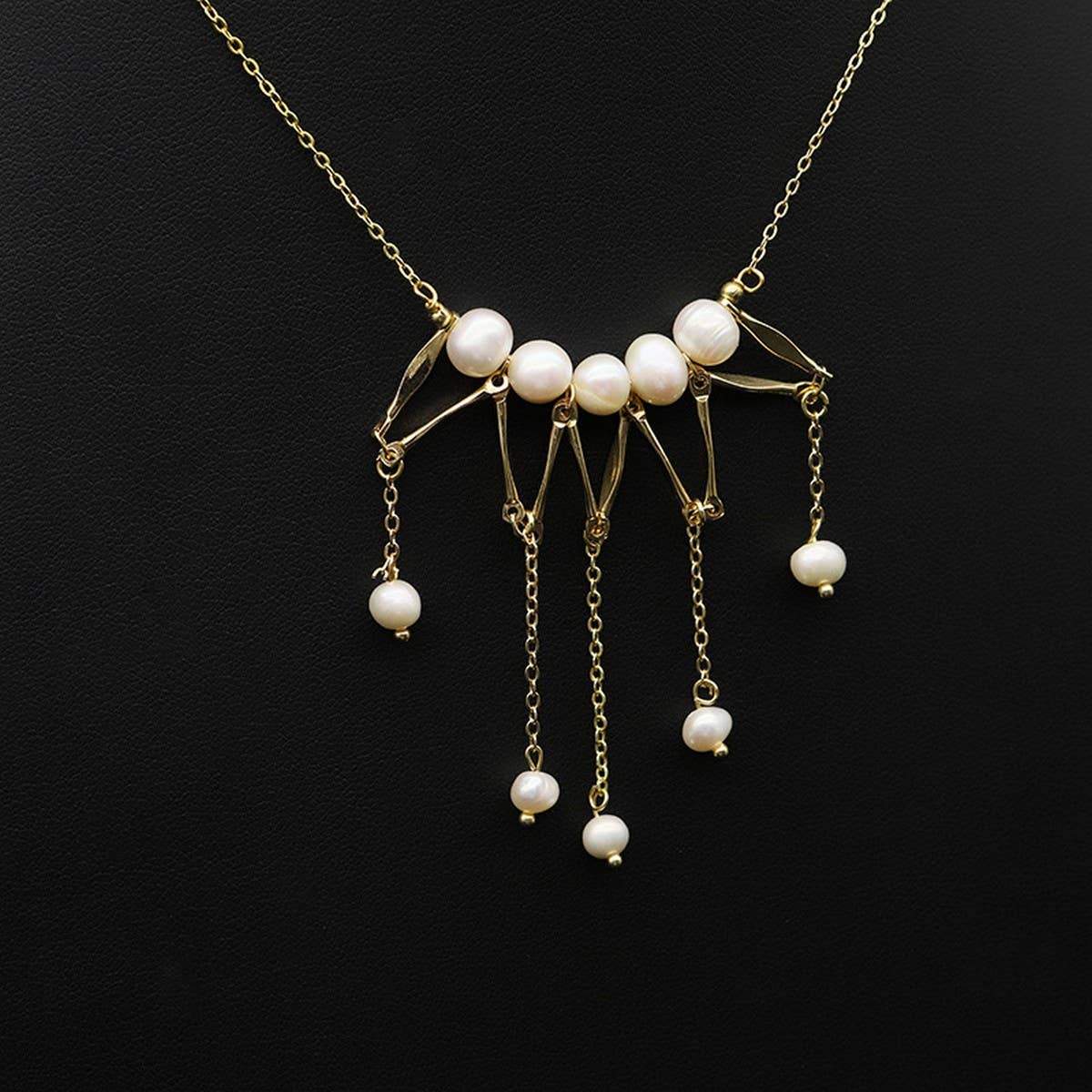 WOMEN'S VINTAGE TASSEL NATURAL PEARL NECKLACE