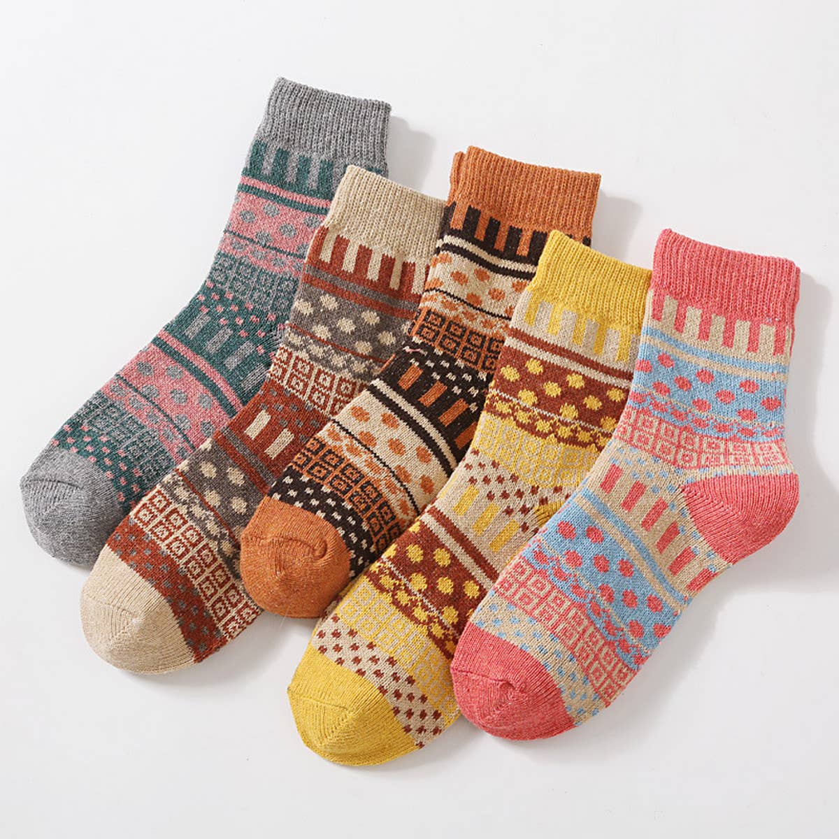 5 PCS WINTER THICKENED WARM WOOL SOCKS_CWMS0678