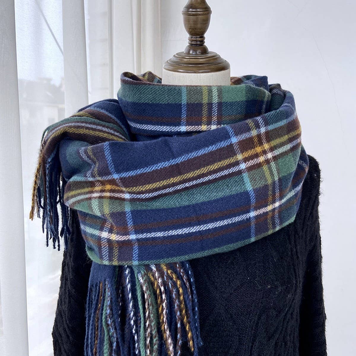 Plaid Winter Scarf-Vintage Tassel Shawl for Women_CWASC1473