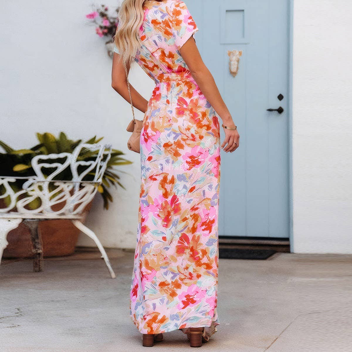 Vacation-style printed V-neck short-sleeved dress