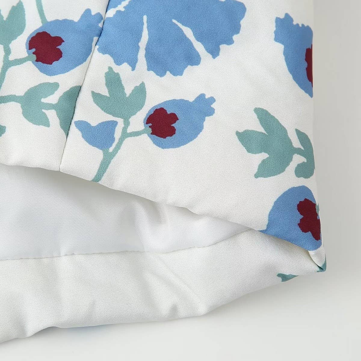 BOW-DECORATED ROUND-NECK CASUAL QUILTED JACKET_CWOJA1556