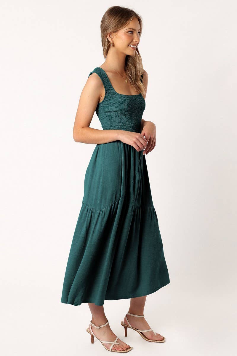 SEXY BACKLESS U-NECK SLEEVELESS DRESS_CWDMD1293