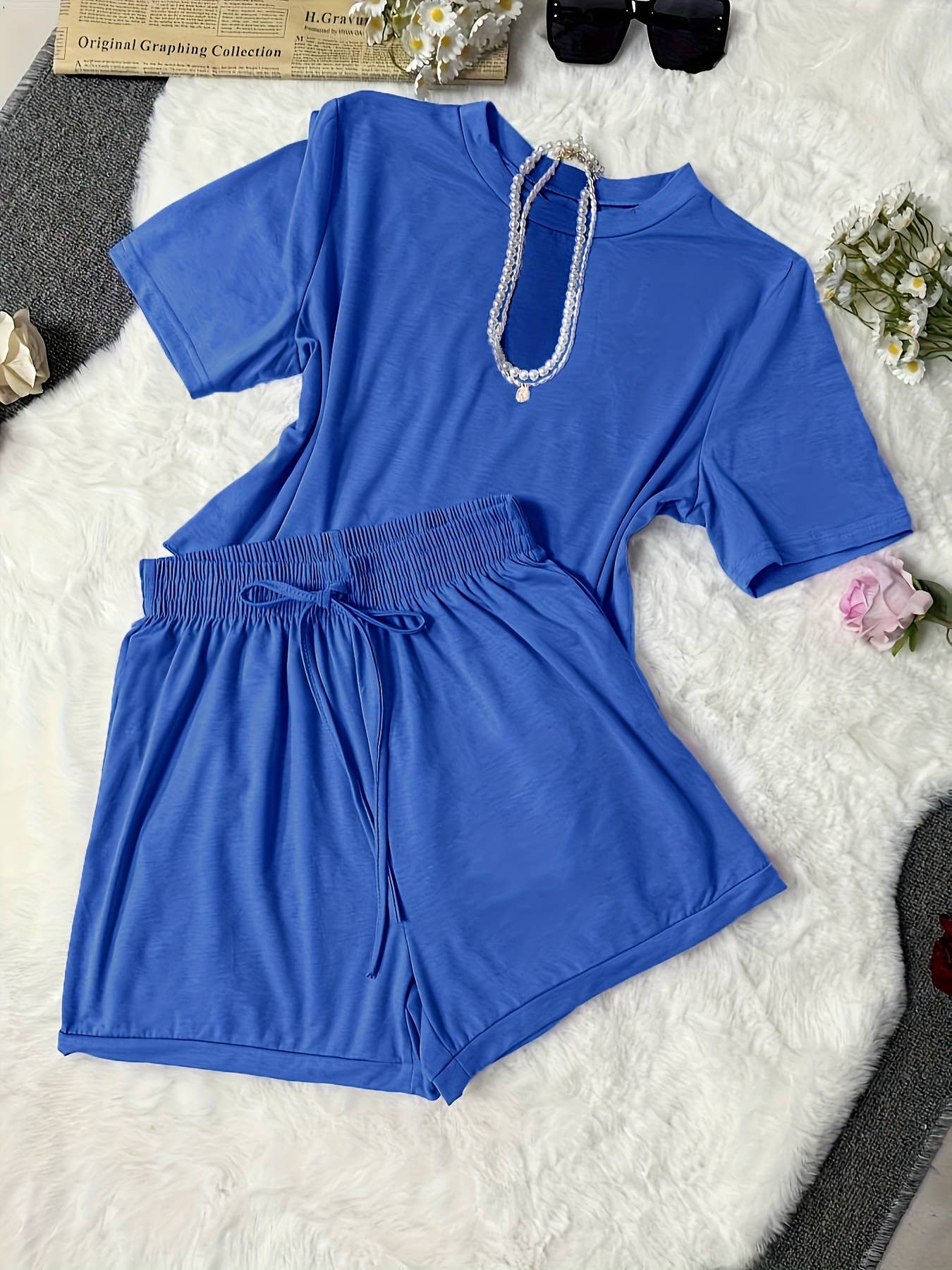 SHORT-SLEEVED, TIGHT-WAISTED AND SHORT PANTS SET_CWSTB00401
