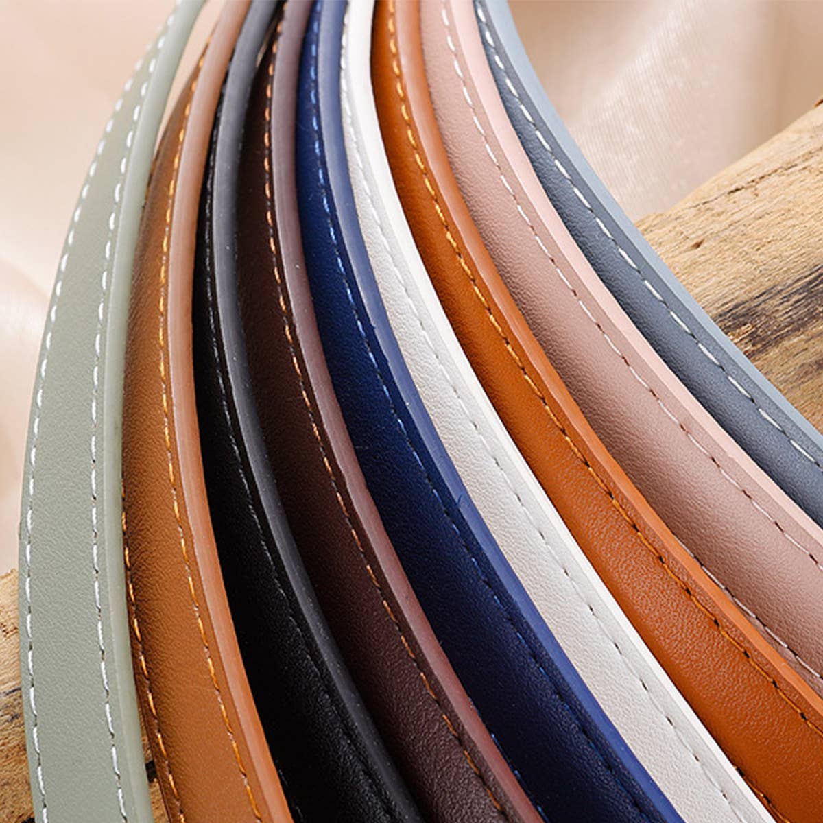 VINTAGE LEATHER SKINNY WOMEN'S BELT