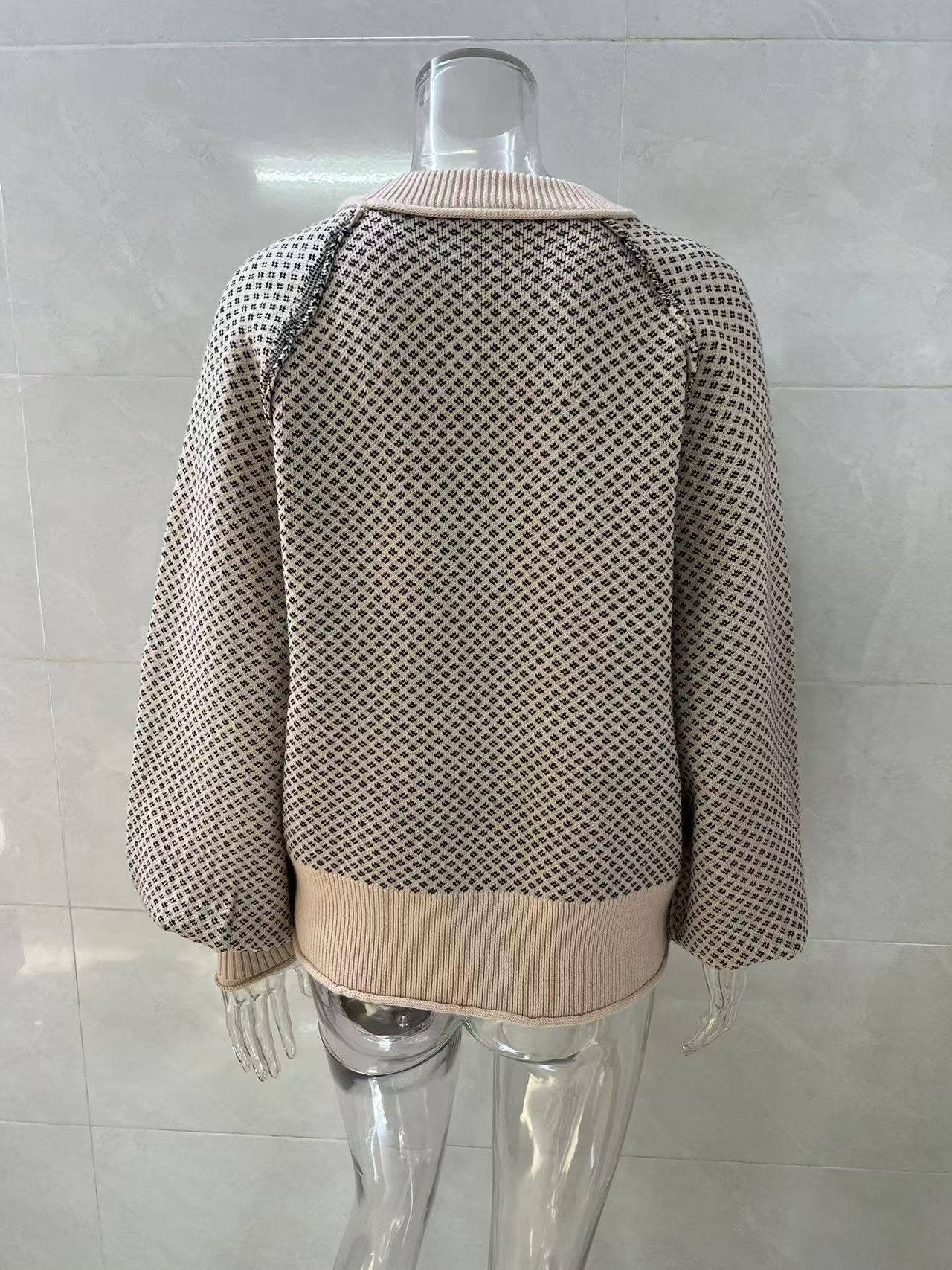 Jacquard long-sleeved round-neck sweater
