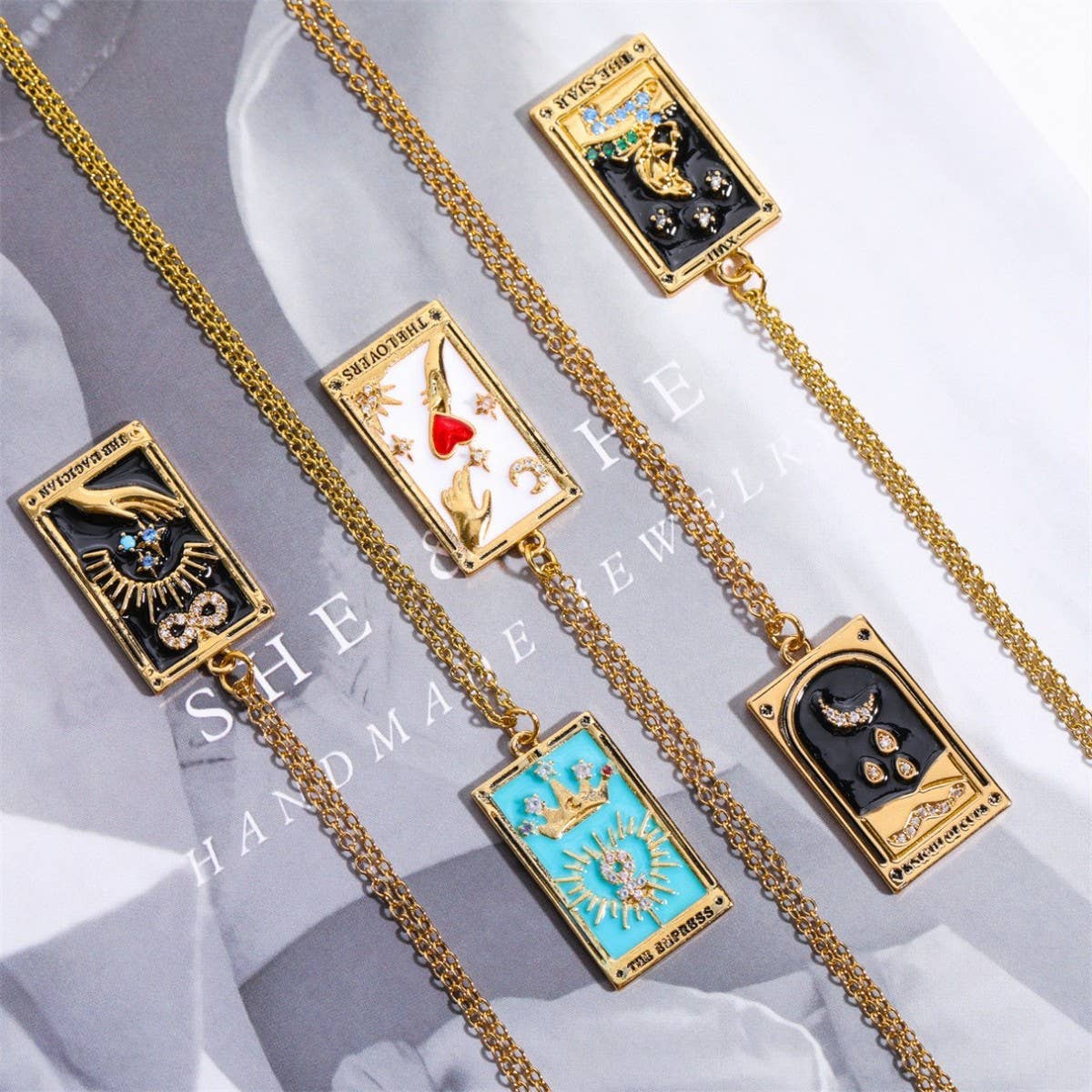 WOMEN'S PERSONALIZED VINTAGE TAROT NECKLACE