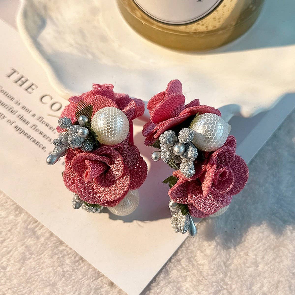 Pearl Fabric Flower Stud Earrings ??Unique Design_CWMM6256
