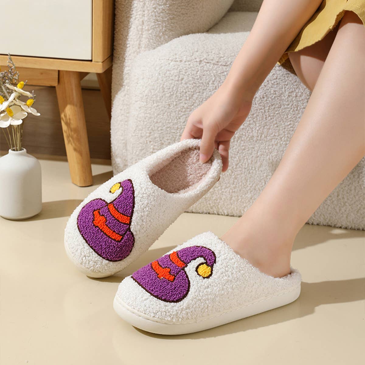 HALLOWEEN CARTOON PATTERN WARM COTTON SLIPPERS
