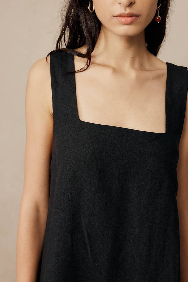 SQUARE COLLAR STYLE WIDE STRAP DRESS