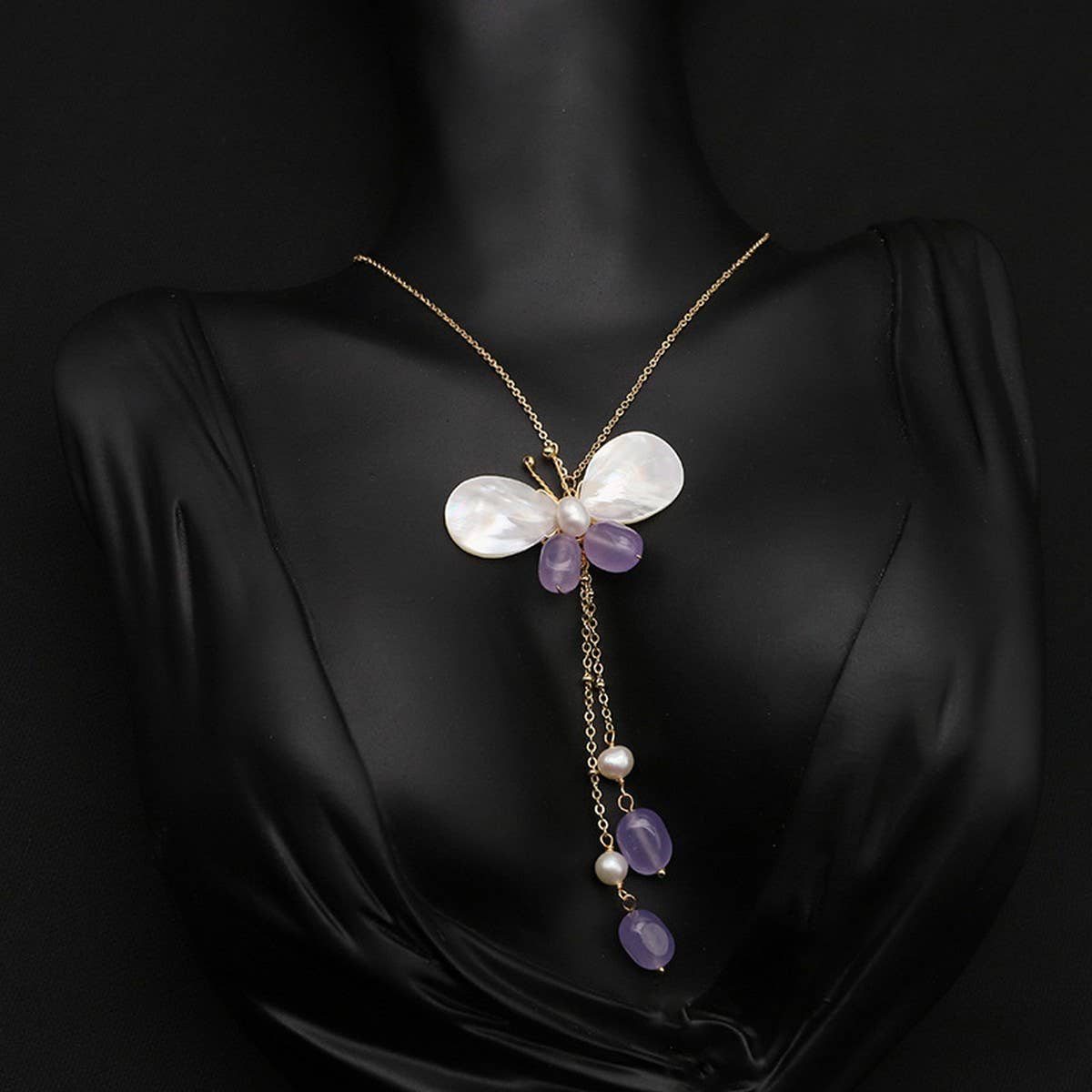 NEW SHELL BUTTERFLY NATURAL PEARL NECKLACE