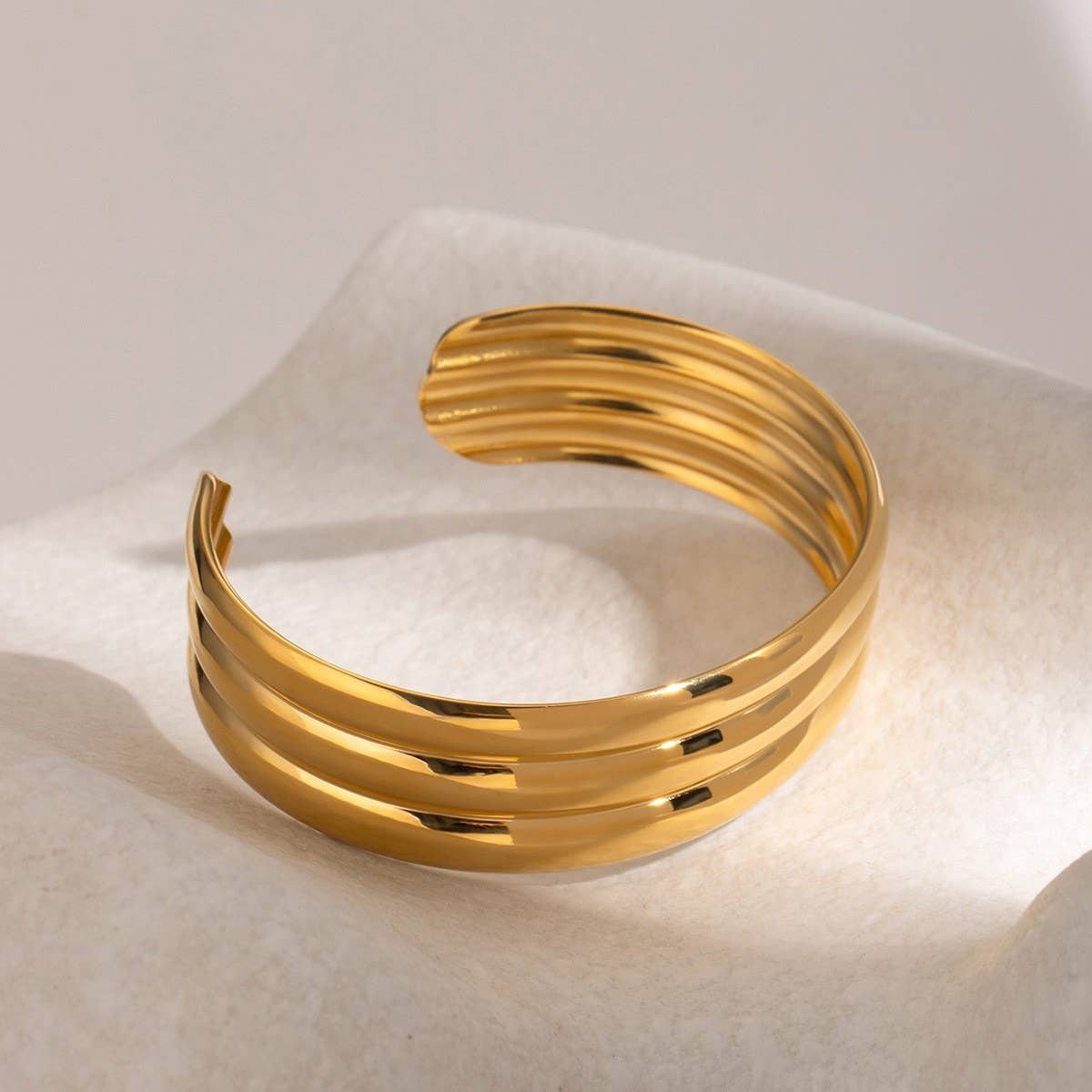 Vintage 18K Gold Triple Tube Open Cuff Bracelet