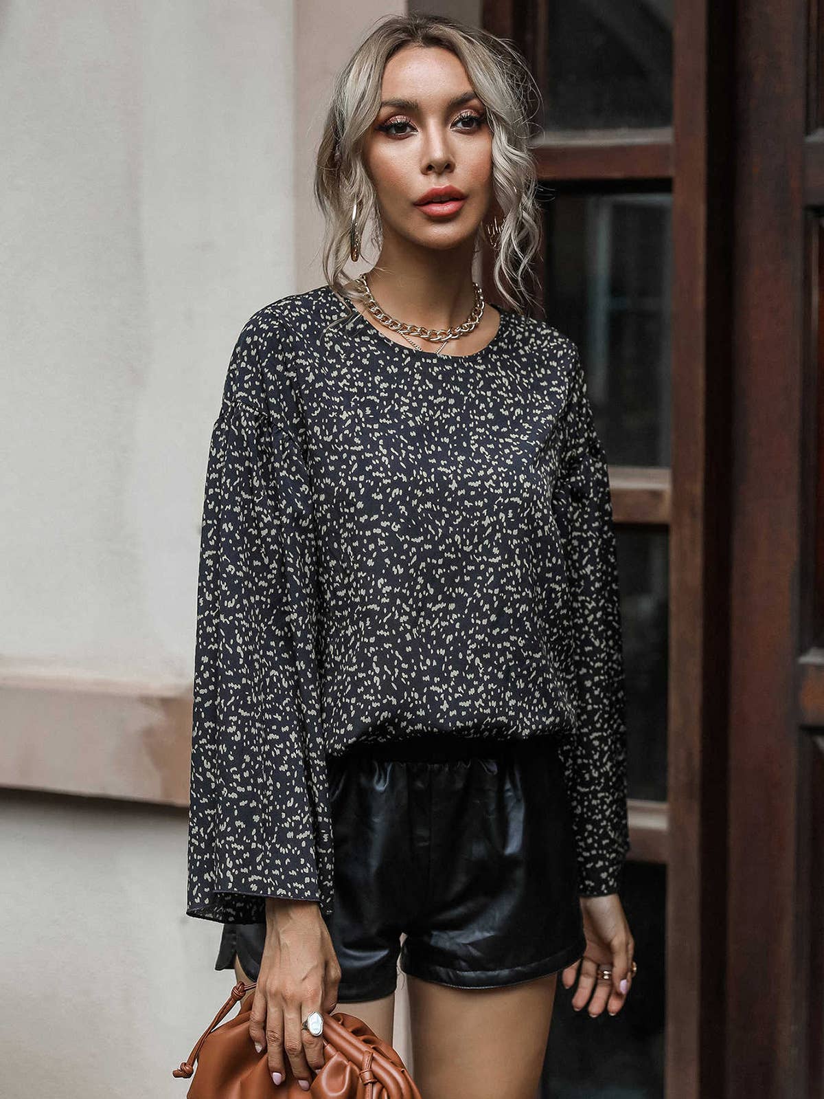 TEMPERAMENT CASUAL PRINTED TRUMPET SLEEVE TOP