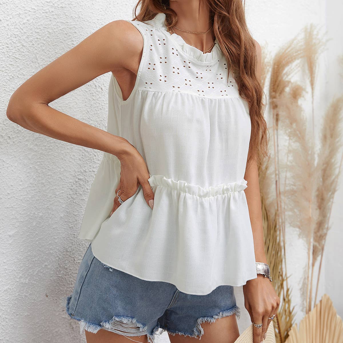 SOLID COLOR SLEEVELESS LOOSE LACE LACE TOP