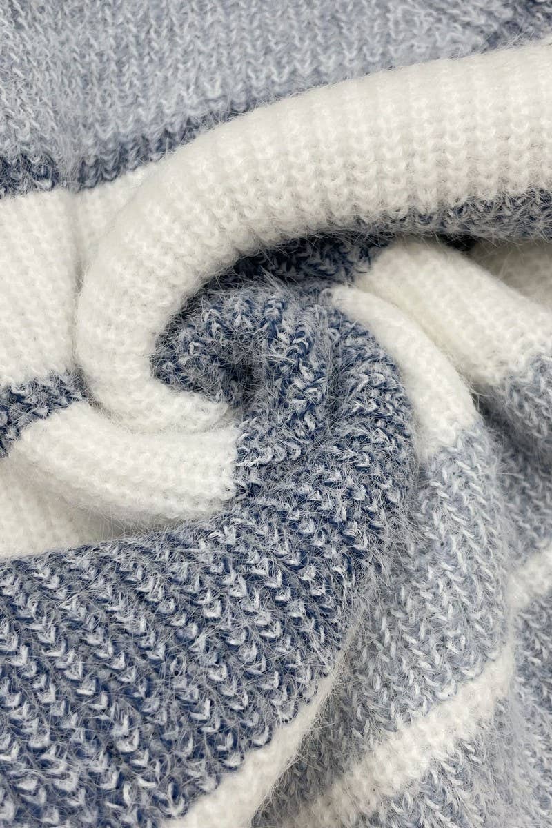 CWOSWL07626_FAUX FUR STRIPE SQUARE NECK SLIM SWEATER