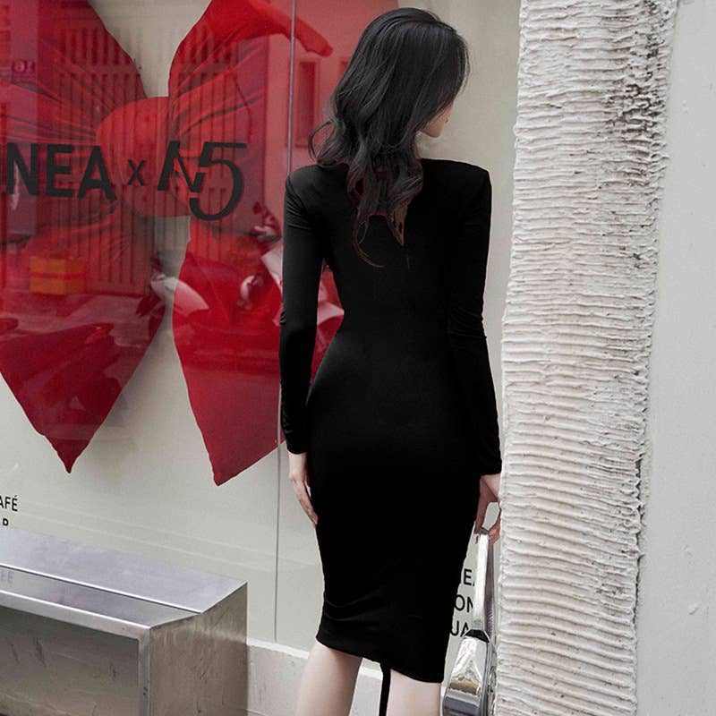 STYLISH SEXY SLIM WAVY HEM LOW NECK DRESS