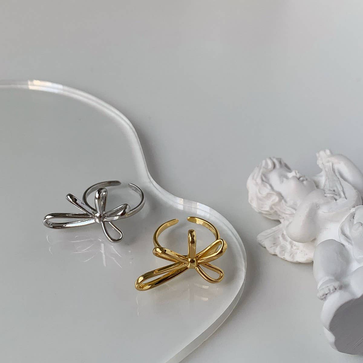 ADJUSTABLE IRREGULAR BOW OPEN RING FOR WOMEN_CWAJE3108