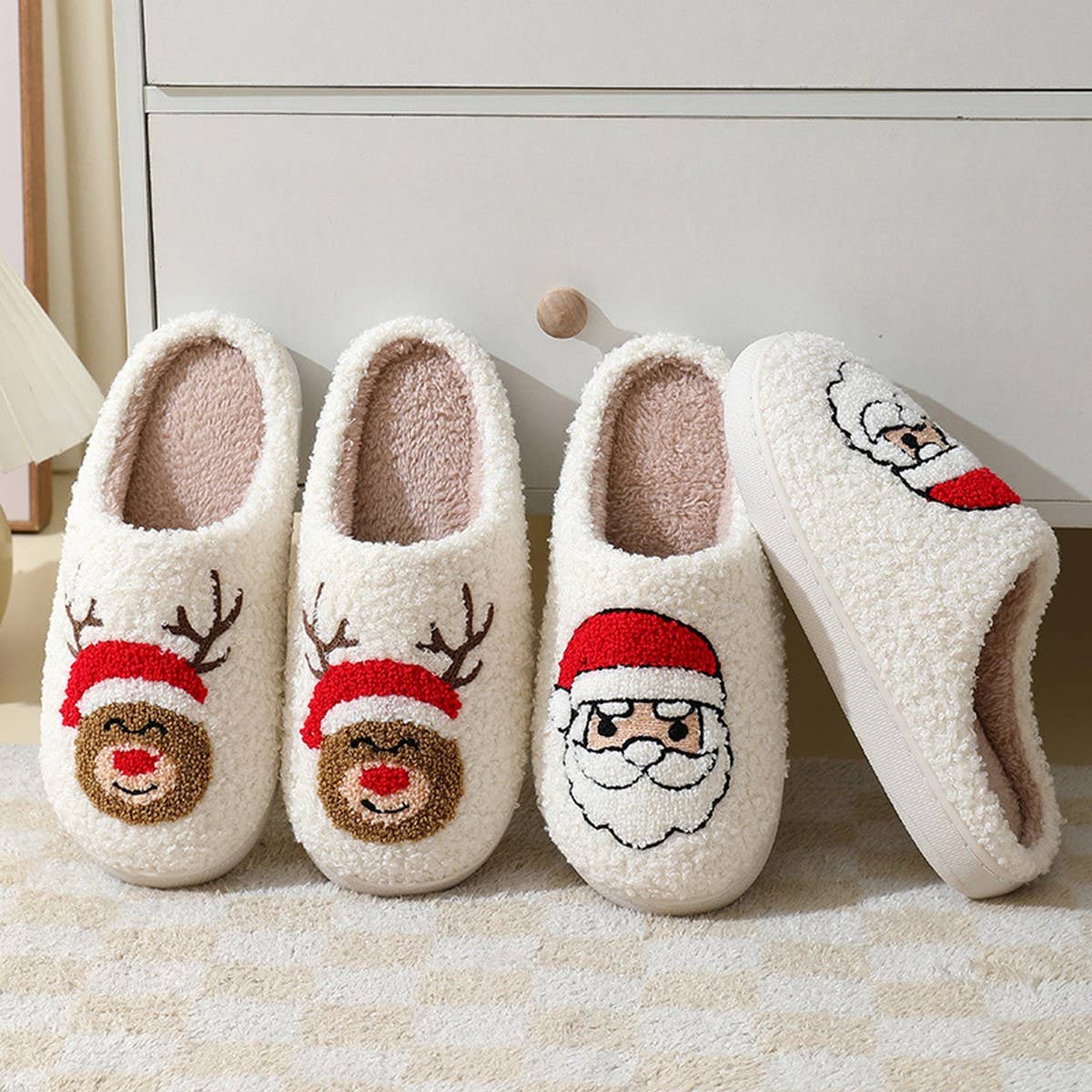 DEER PATTERNED CHRISTMA SANTA CLAUS INDOOR SLIPPER