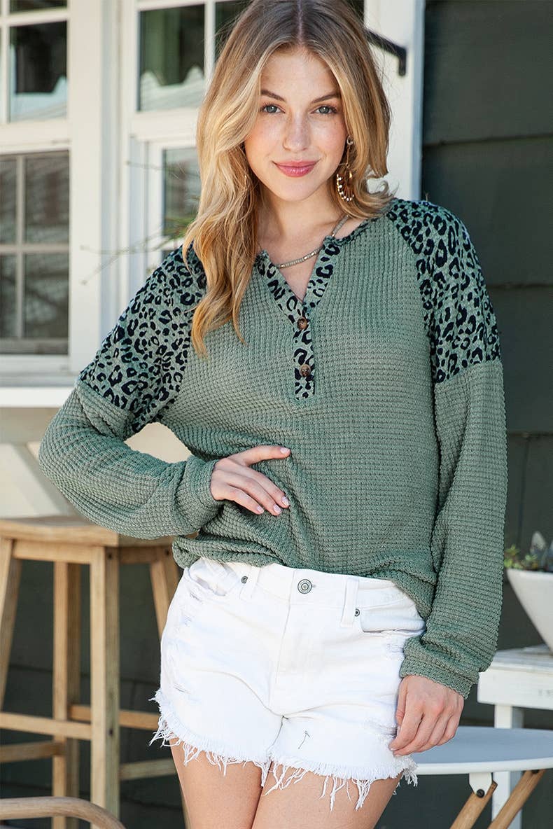 Leopard print color-blocking long-sleeved top