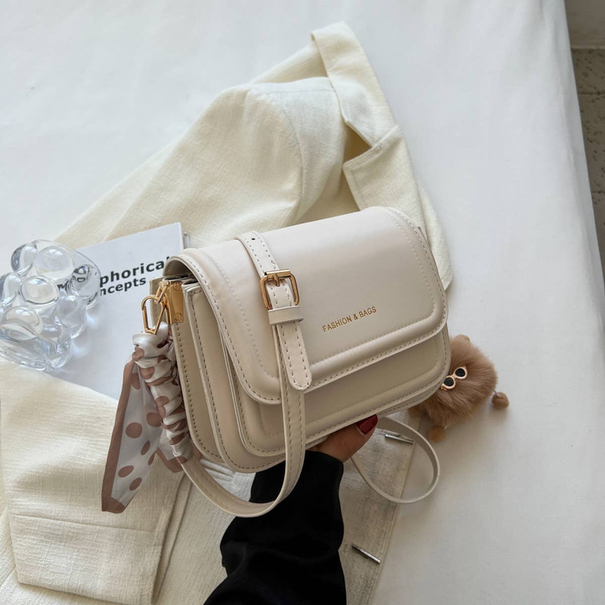 RETRO POPULAR CROSSBODY BAG_CWAB1557