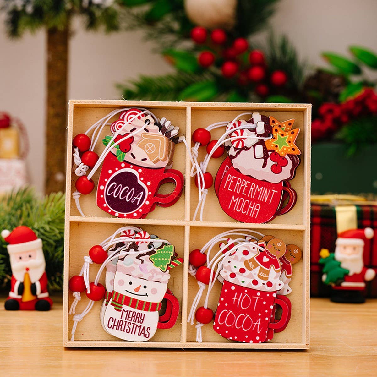 CWMM10286_CHRISTMAS WOODEN GNOME SNOWMAN ORNAMENTS SET