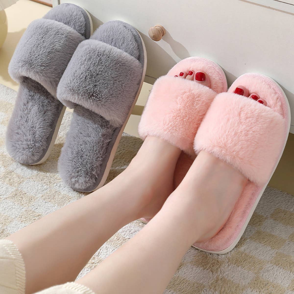 Faux rabbit fur slippers For Women
