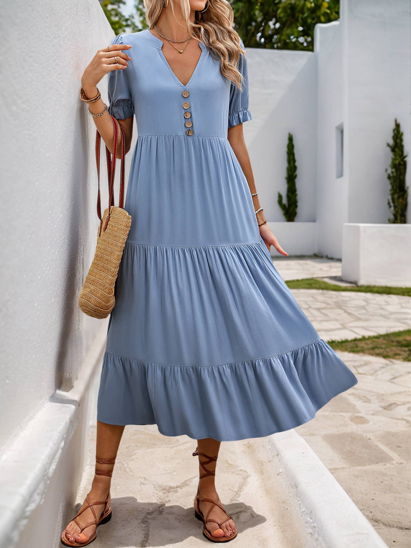 A Pose solid color stand collar mid-length dress