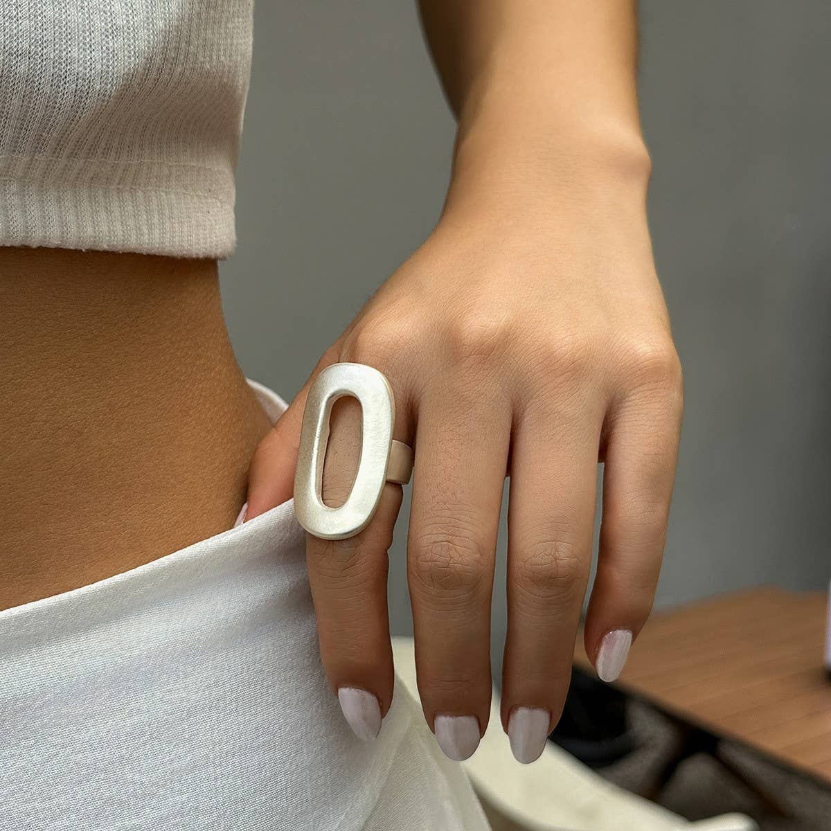 EXAGGERATED FRENCH DISC PLEATED METAL RING_CWAJE1824