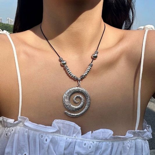 PERSONALIZED POINTED LEATHER WAX THREAD NECKLACE_CWMM3190