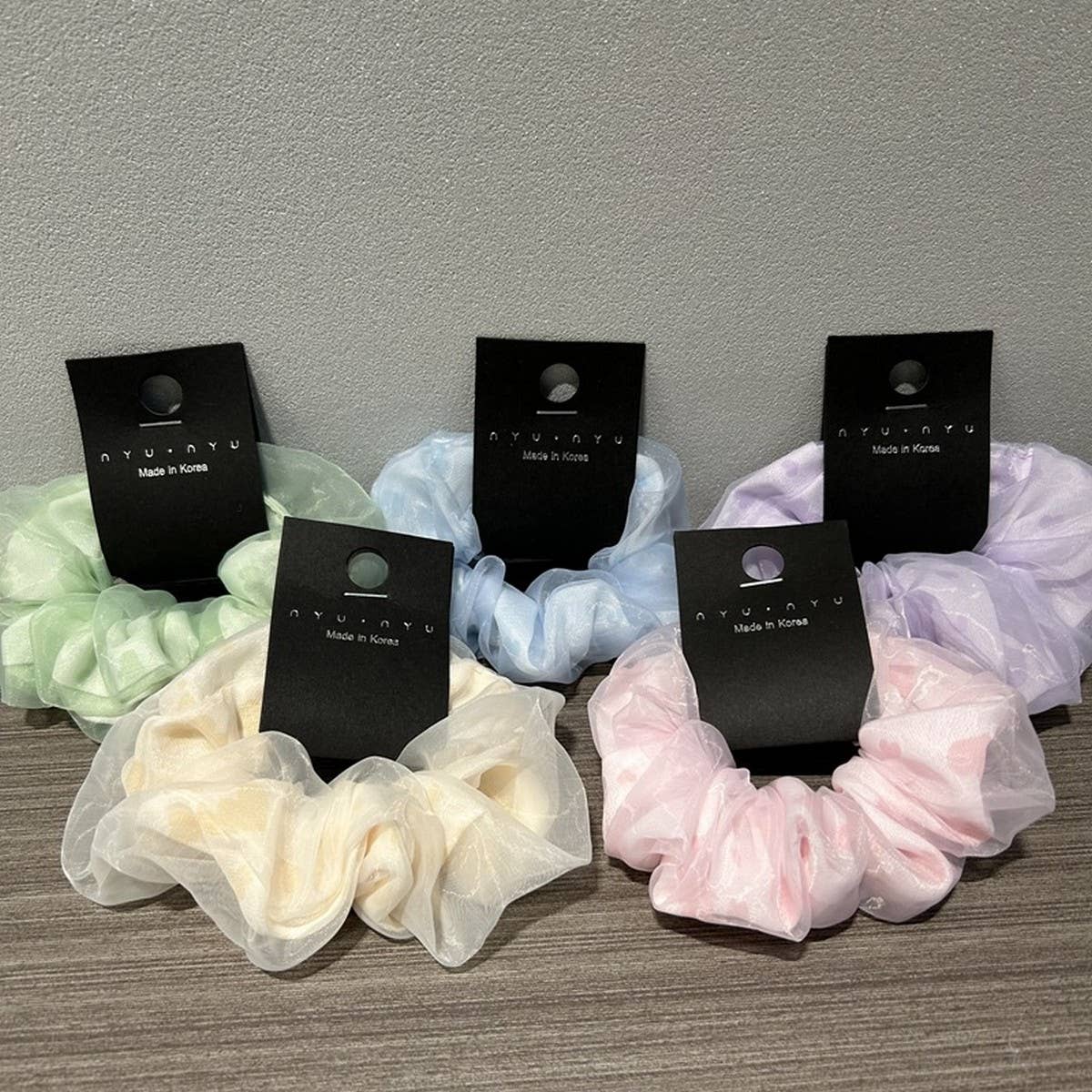 SWEET DOUBLE-LAYERED HAIR SCRUNCHIES