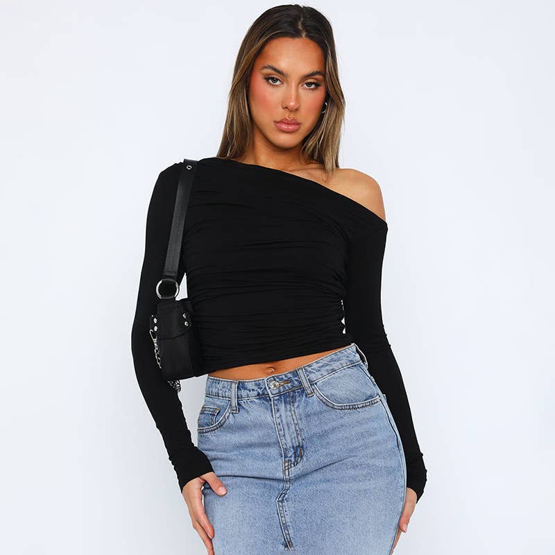 Solid-color off-the-shoulder pleated top T-shirt