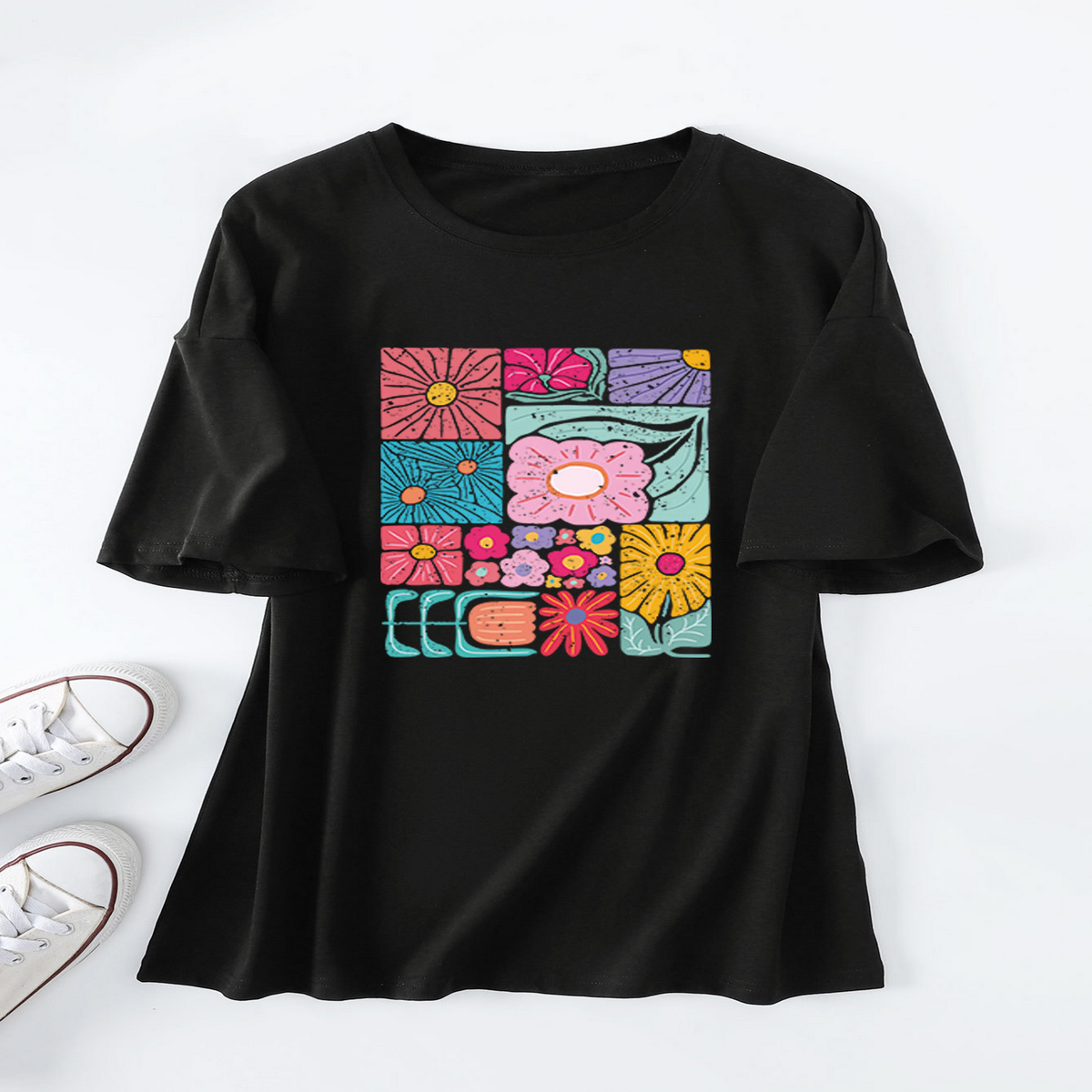Women??¢s Loose Fit Tee with Colorful Flowers_CWTTS1466