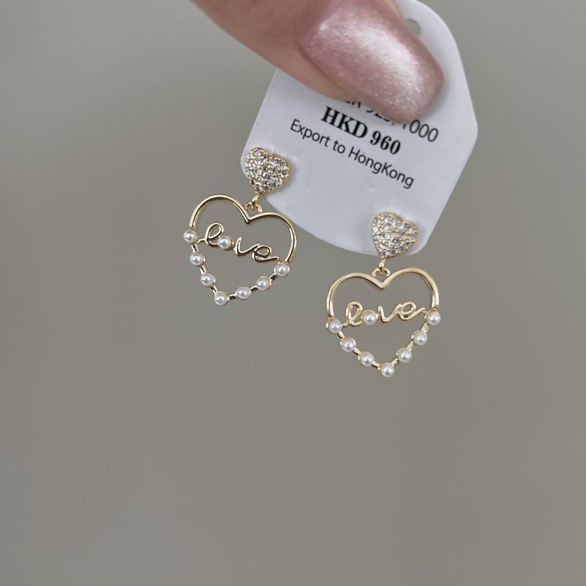 LIGHT LUXURY ENGLISH LOVE EARRINGS