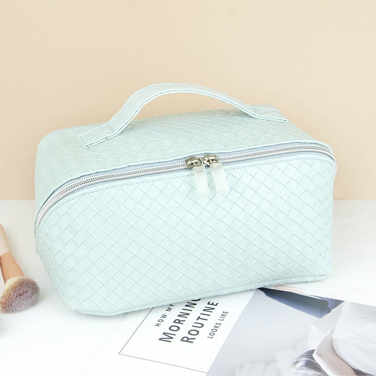 FASHION PORTABLE WOVEN COSMETIC BAG_CWAB1084