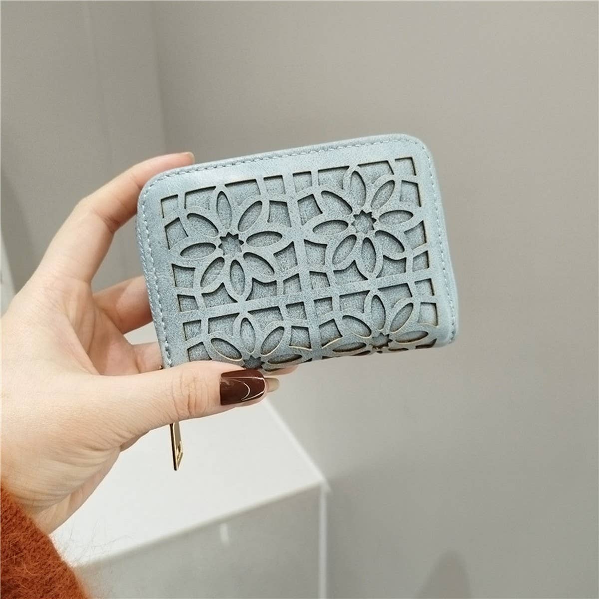 SIMPLE AND STYLISH HOLLOW CARD HOLDER COIN PURSE_CWAB2553