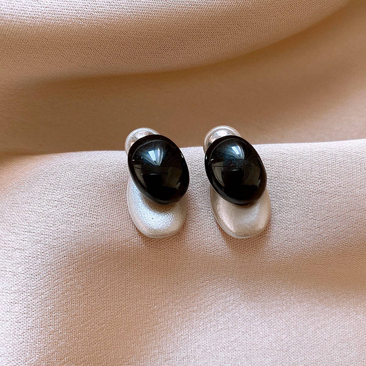 FASHION OVAL TEARDROP PERSONALITY EARRINGS_CWASC1327