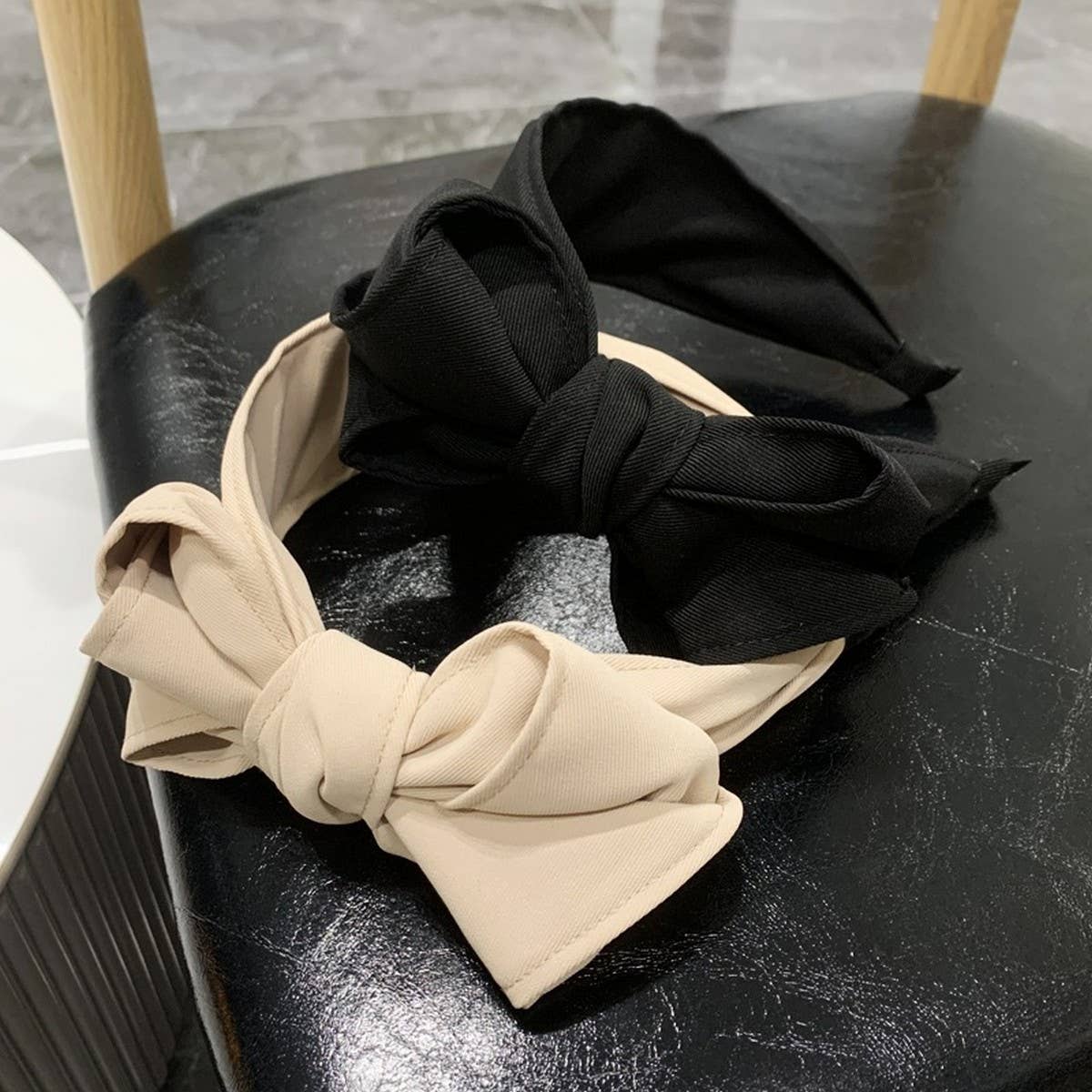 BLACK MULTI-LAYERED BOW HEADBAND_CWAHA2551