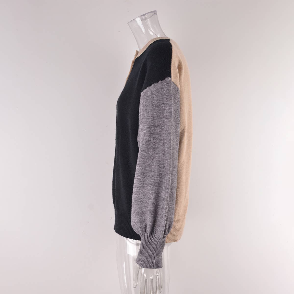 V-NECK PULLOVER LONG-SLEEVED SWEATER