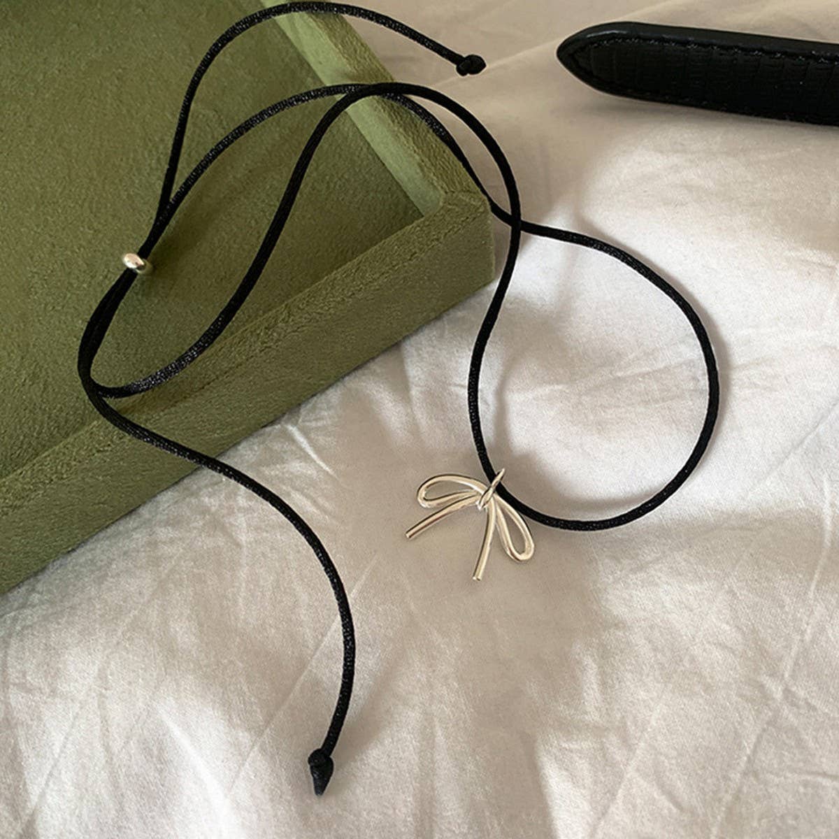 SWEET AND CUTE BOW DRAWSTRING NECKLACE FOR WOMEN