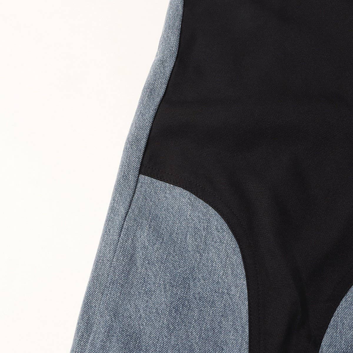 HIGH WAISTED COLOR BLOCKING STRAIGHT CASUAL JEANS_CWJP0200