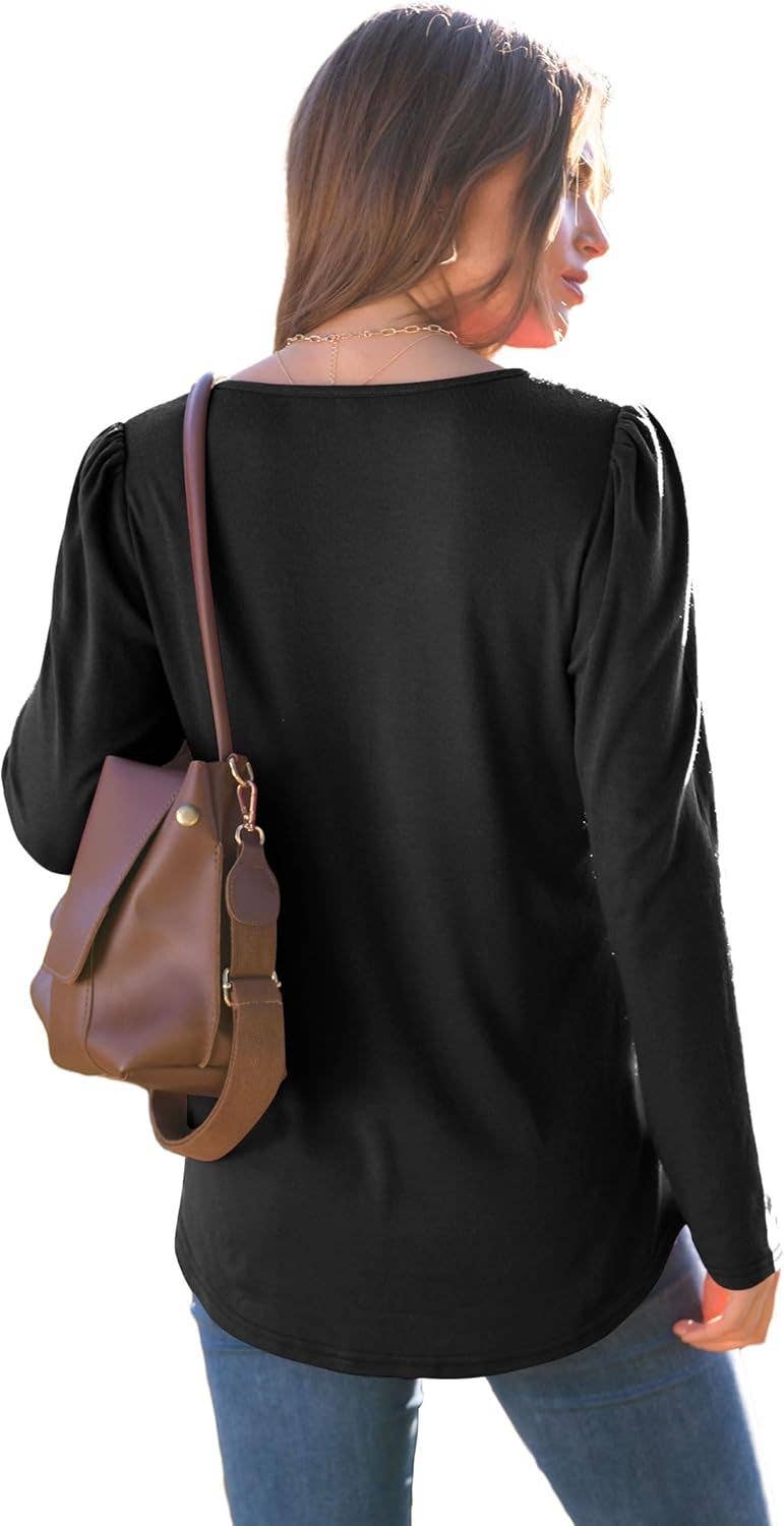 WEAR A SOLID COLOR CREW NECK LONG SLEEVE T-SHIRT