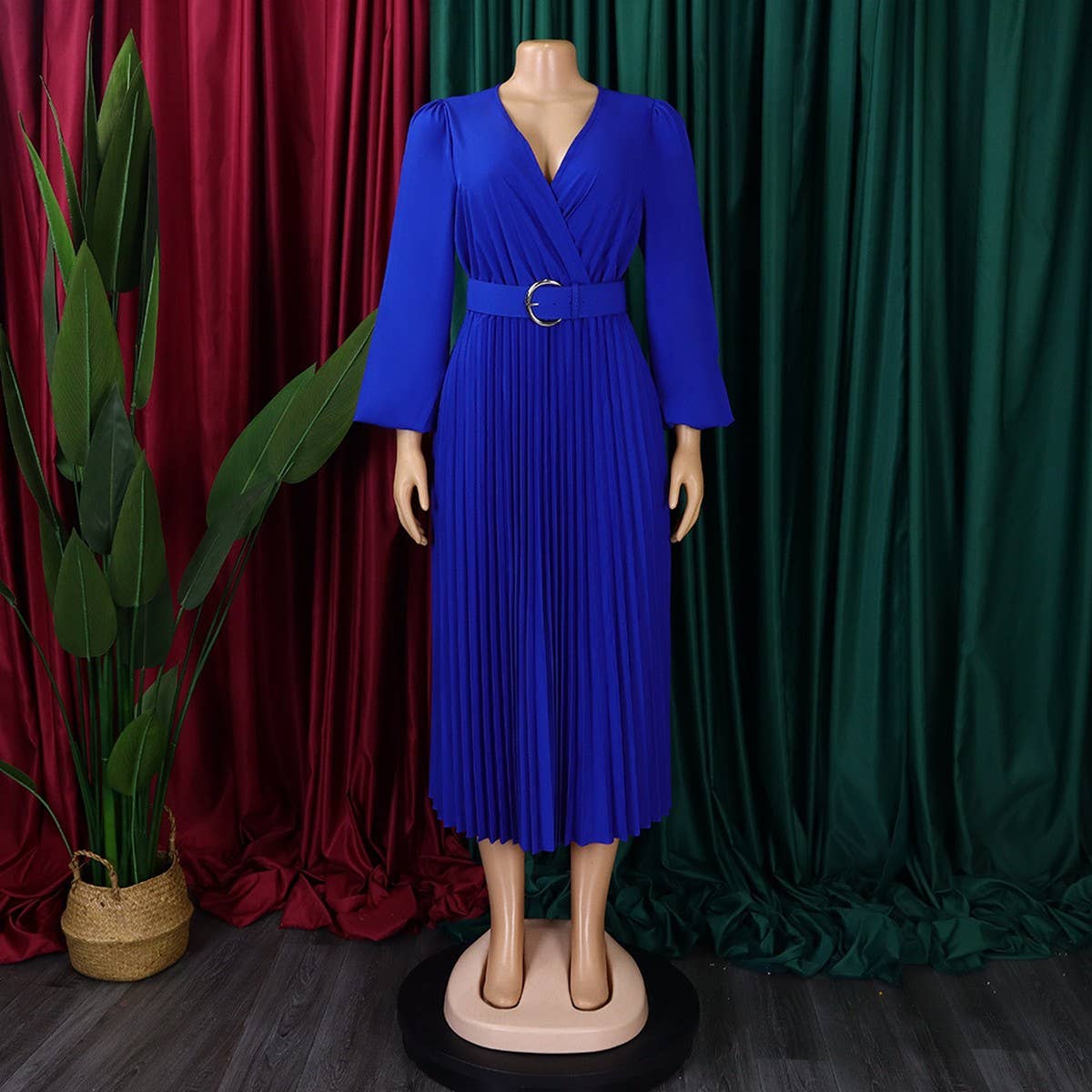 FASHION LONG SLEEVE V-NECK PLEATED MIDI DRESS_CWDMD3669