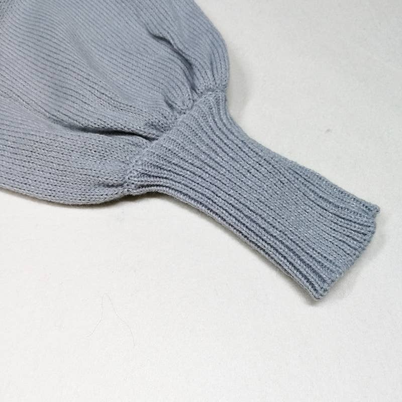 Pullover high-neck long-sleeved knitted dress