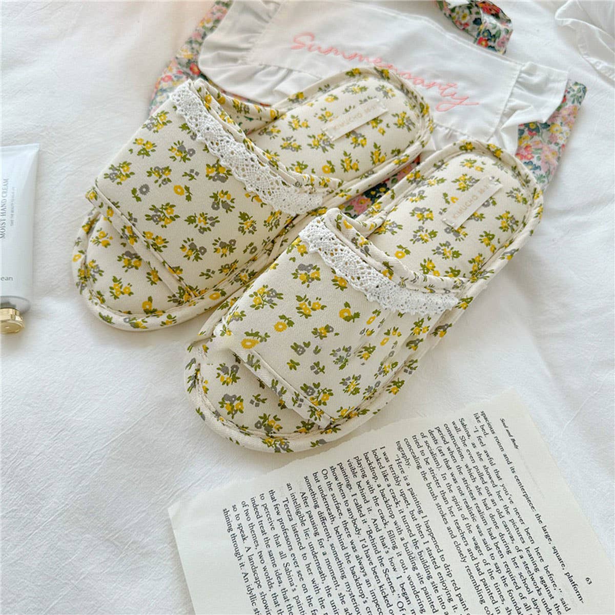 WOMEN'S SMALL FLORAL LACE THICK-SOLED SLIPPERS