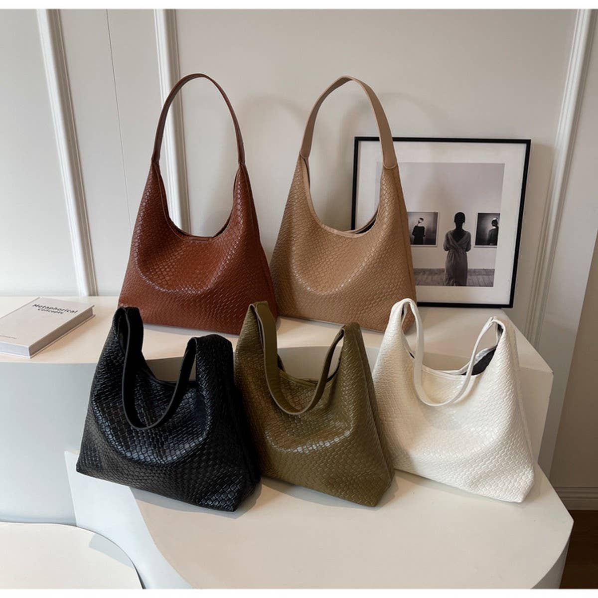 RETRO LARGE CAPACITY NEW SHOULDER BAG_CWAB3306